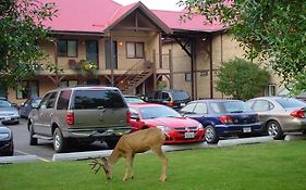 Aspen Village Waterton